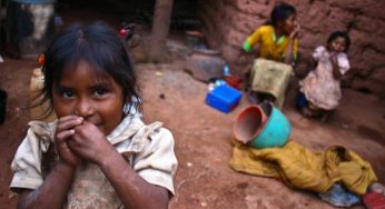 SIETE DE CADA 10 MEXICANOS PERMANECEN EN LA POBREZA: CEEY