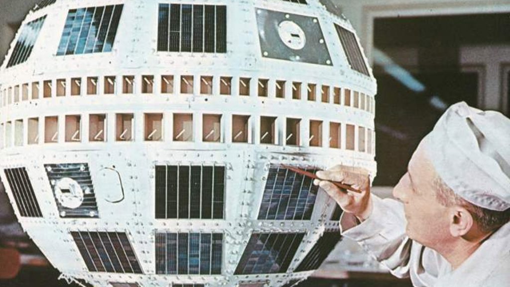SE CUMPLEN 57 AÑOS DE HABERSE LANZADO EL SATÉLITE TELSTAR 1. - Al Aire ...