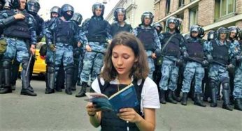 OLGA MISIK, SIMBOLO DE LAS PROTESTAS RUSAS.