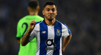 ‘TECATITO’ CORONA, NOMBRADO MEJOR JUGADOR DE LA PRIMEIRA LIGA