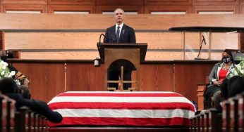 OBAMA REPRUEBA QUE TRUMP REPRIMA LAS PROTESTAS CON VIOLENCIA