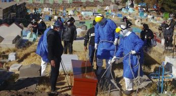 MUERTES POR COVID EN EL MUNDO YA SUPERAN EL MILLÓN
