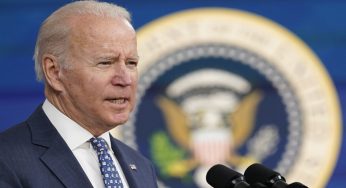 CRÍTICAN A BIDEN POR CUMBRE CONVOCADA SOBRE DEMOCRACIA