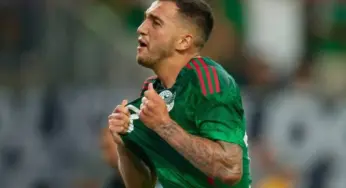 LUIS CHÁVEZ VIAJARÍA A EUROPA PARA FIRMAR CON SU NUEVO CLUB