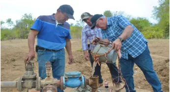 ENCUENTRAN AGUA EN POZO DE TETAROBA, EL FUERTE