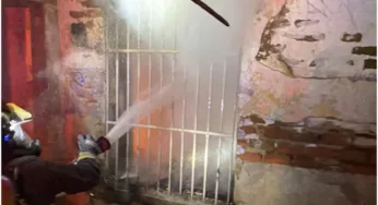 ¡INCENDIO DESTRUYE LA VIVIENDA DE UN ADULTO MAYOR EN MAZATLÁN!